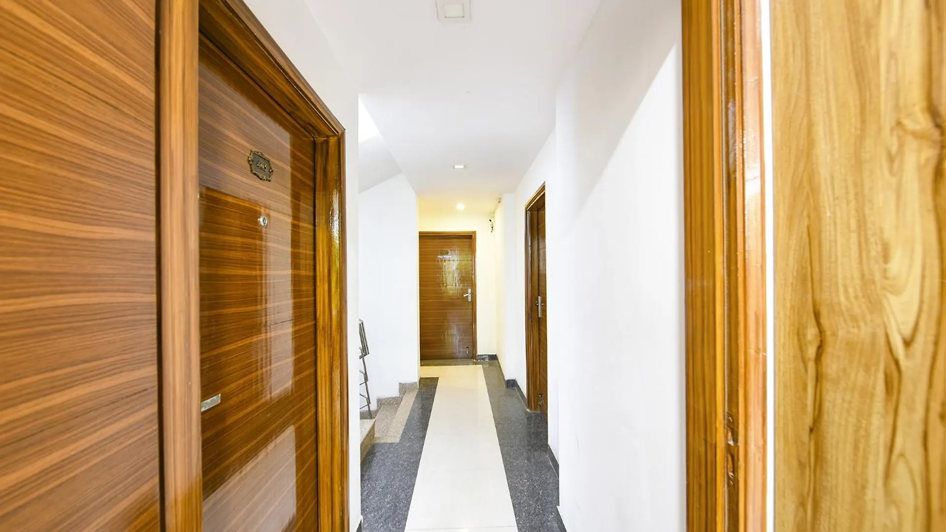 Fabhotel Angel Green Residency Gurgaon 3*,