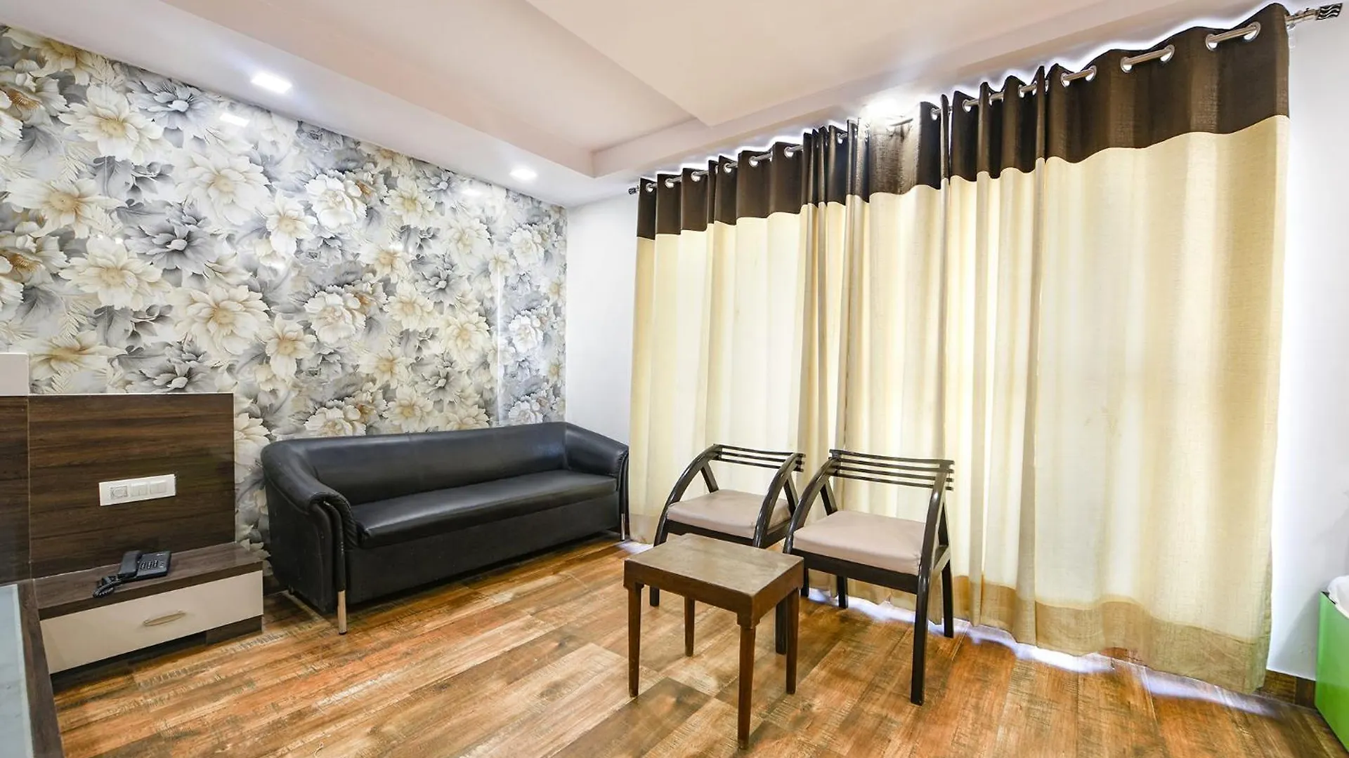*** Hotel Fabhotel Angel Green Residency Gurgaon India