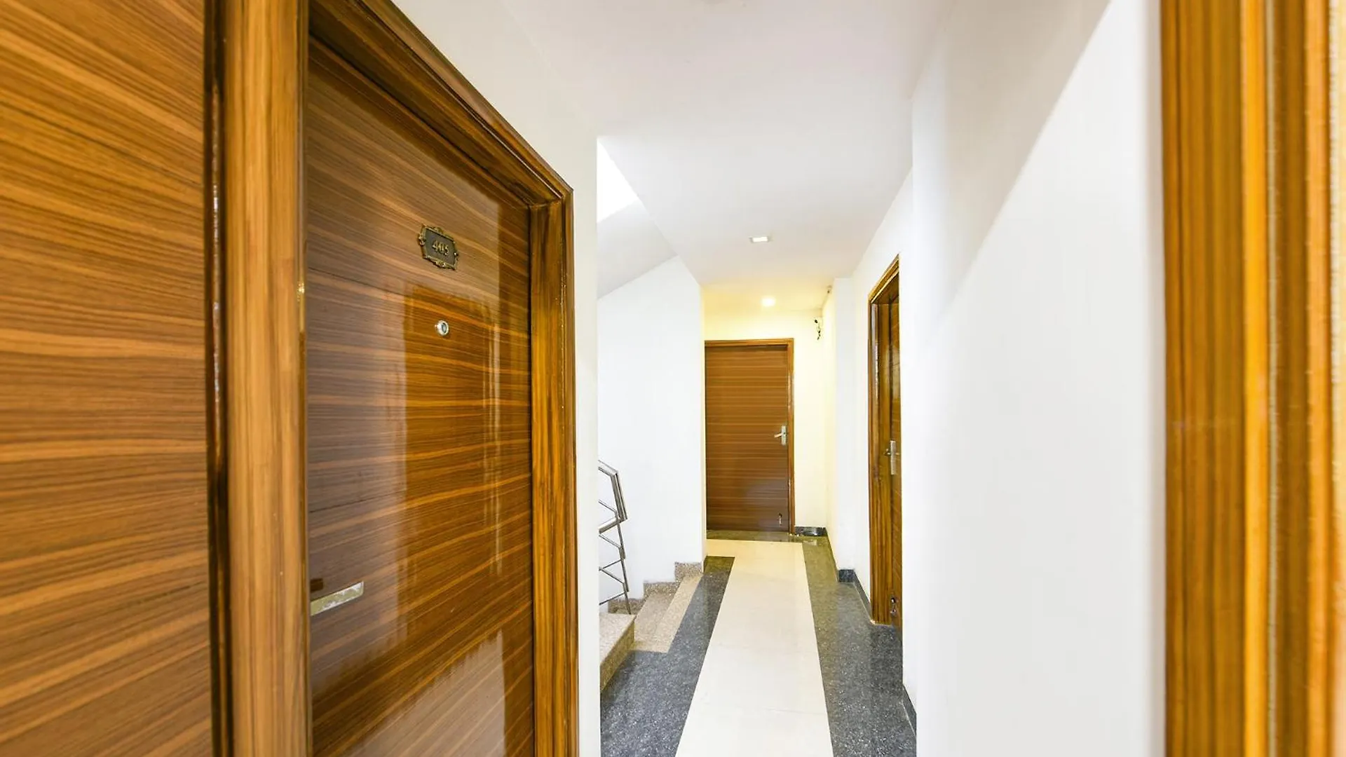 Fabhotel Angel Green Residency Gurgaon Hotel